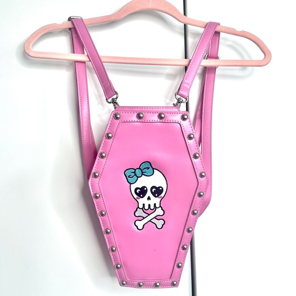Sugar Thrillz Dollskill Cute But Deadly Pink Kawaii Goth Coffin Bag/Purse - Picture 3 of 9